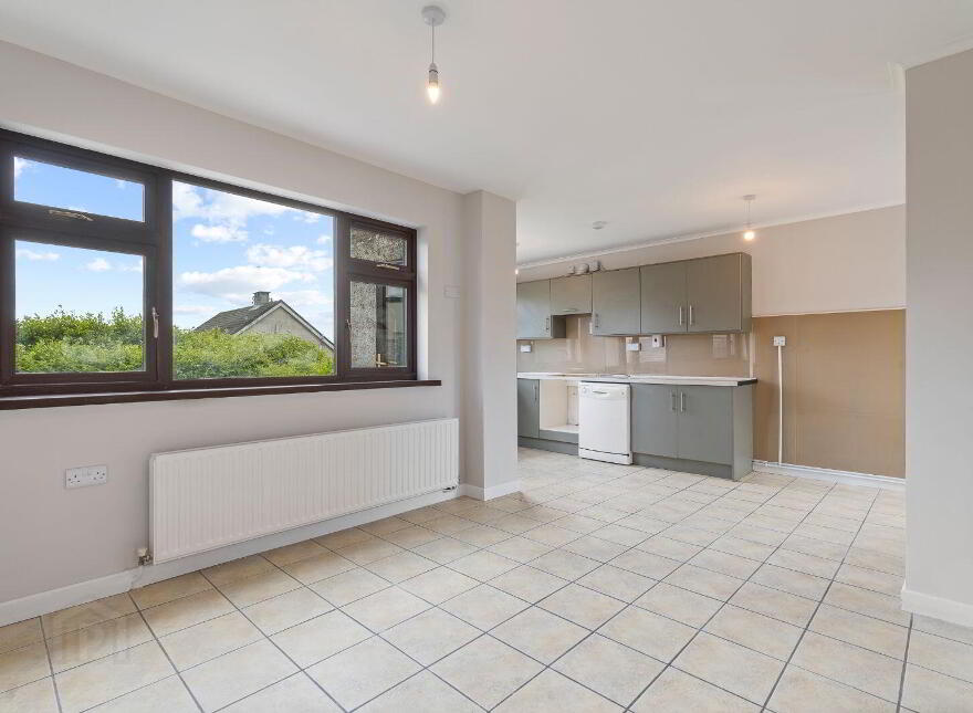 34 Silverheights Avenue, Mayfield, T23E2K4