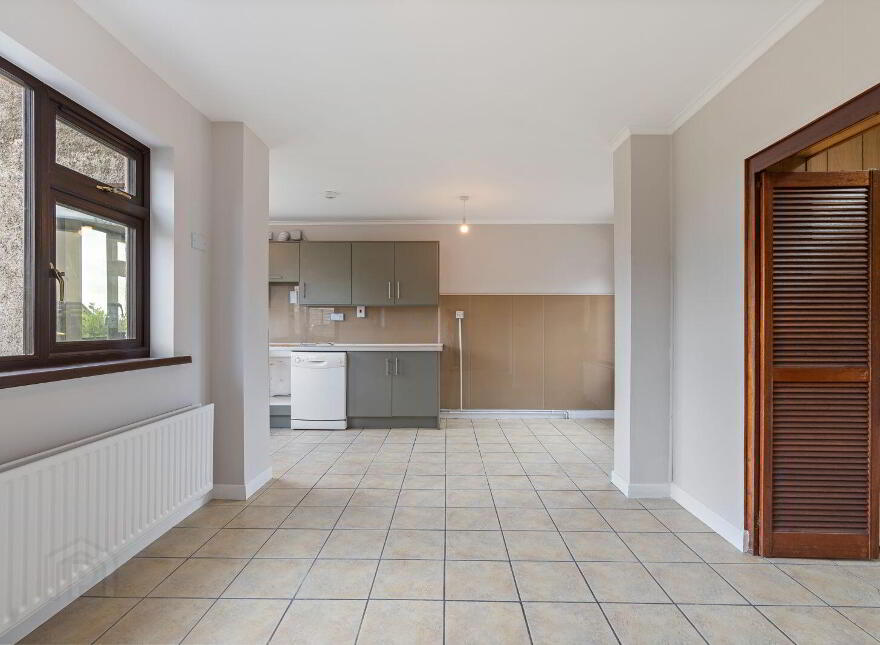 34 Silverheights Avenue, Mayfield, T23E2K4