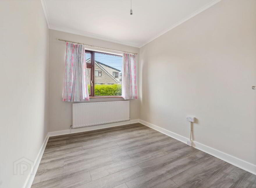34 Silverheights Avenue, Mayfield, T23E2K4