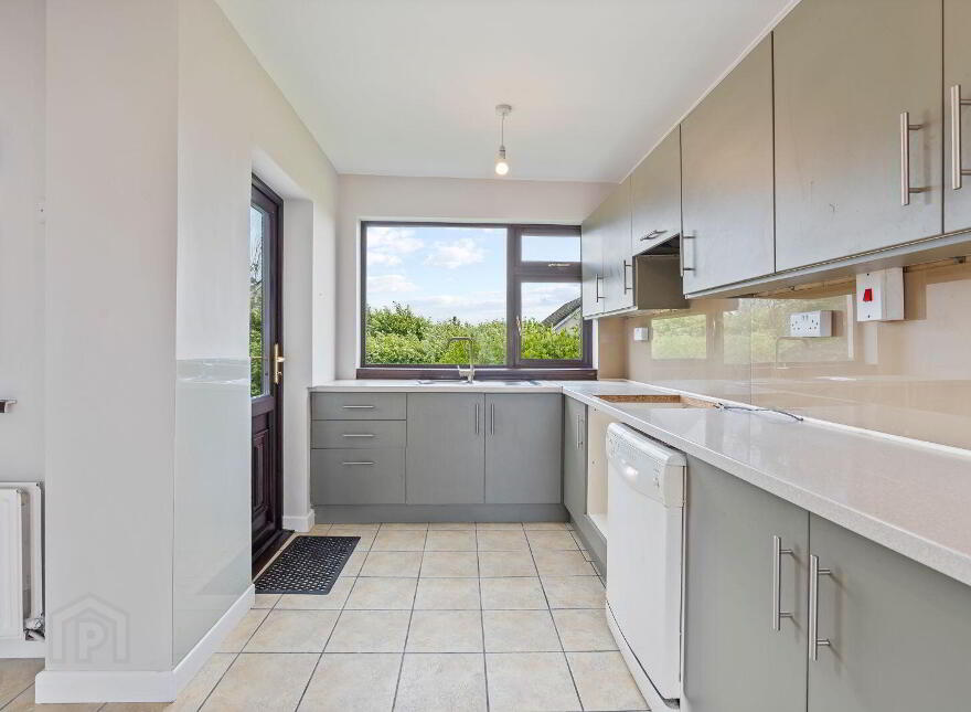 34 Silverheights Avenue, Mayfield, T23E2K4