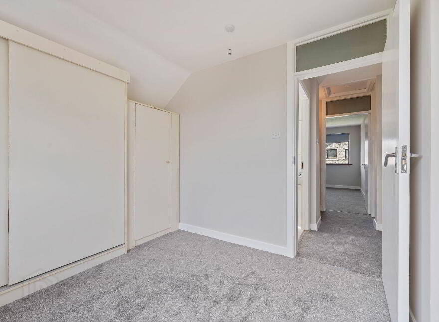 34 Silverheights Avenue, Mayfield, T23E2K4