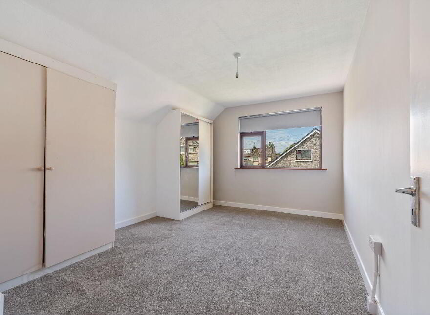 34 Silverheights Avenue, Mayfield, T23E2K4