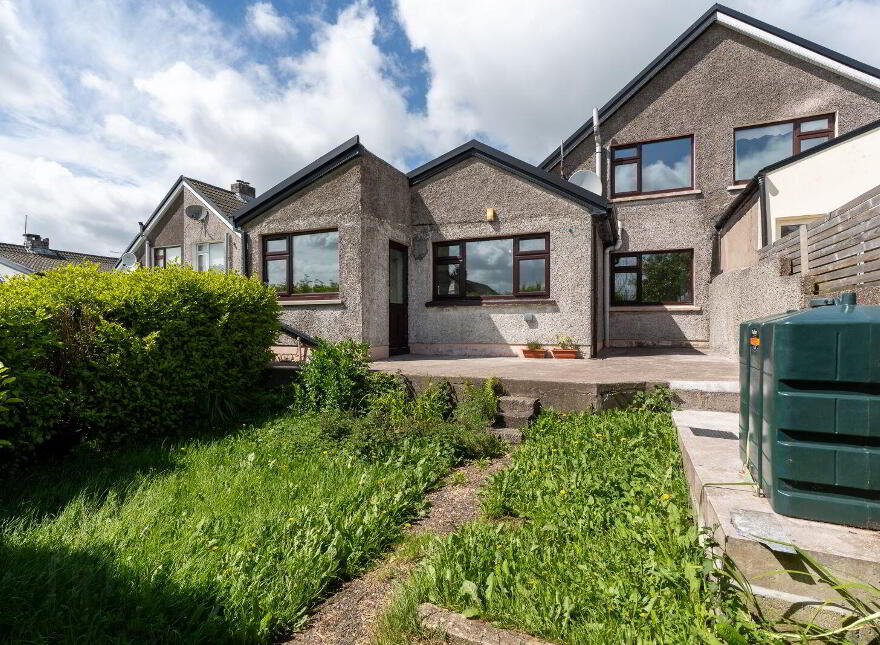 34 Silverheights Avenue, Mayfield, T23E2K4