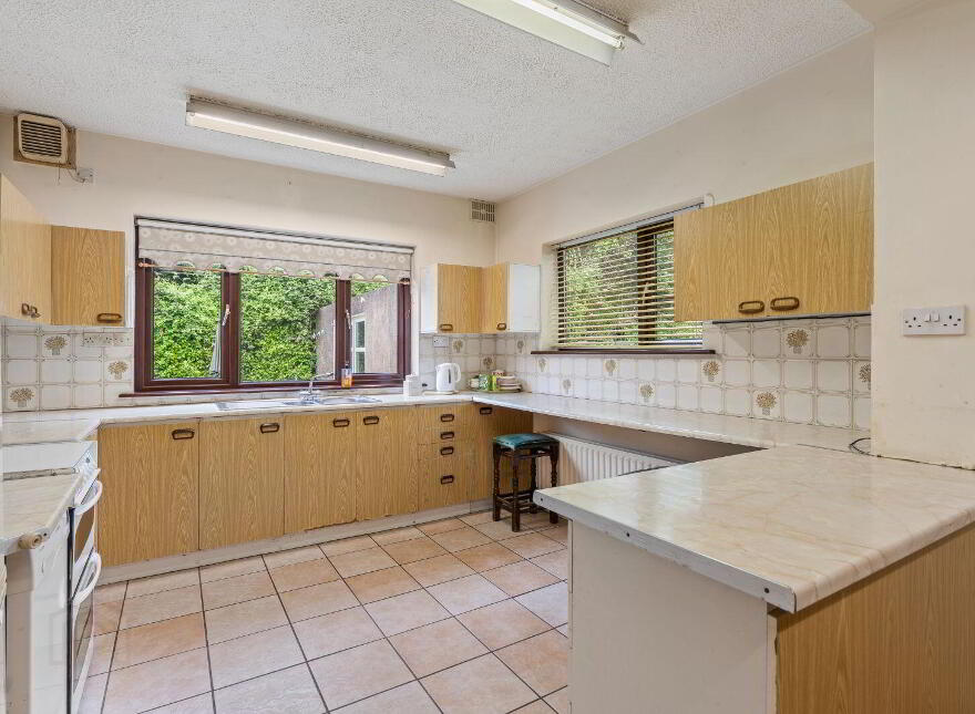 24 Greenhills Estate, South Douglas Road, Douglas, T12H6VW