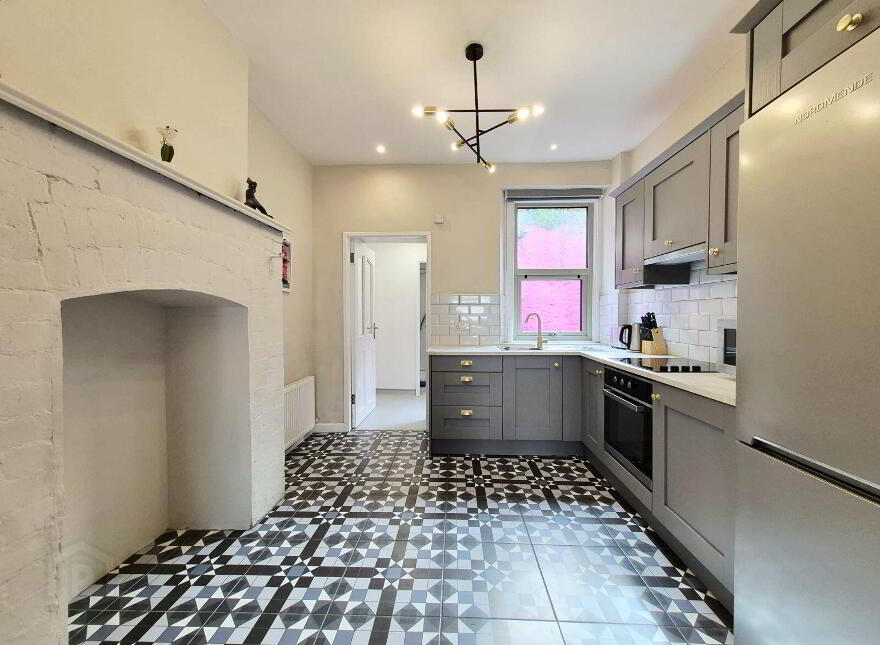 95 Rathmore Place, Old Youghal Road, Cork City Centre, T23X9TF