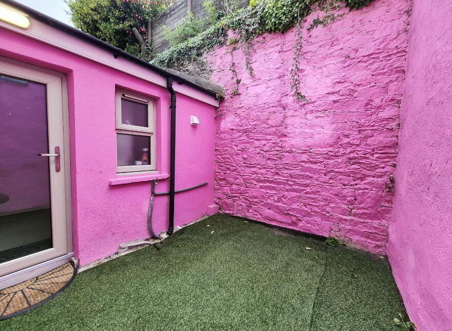 95 Rathmore Place, Old Youghal Road, Cork City Centre, T23X9TF