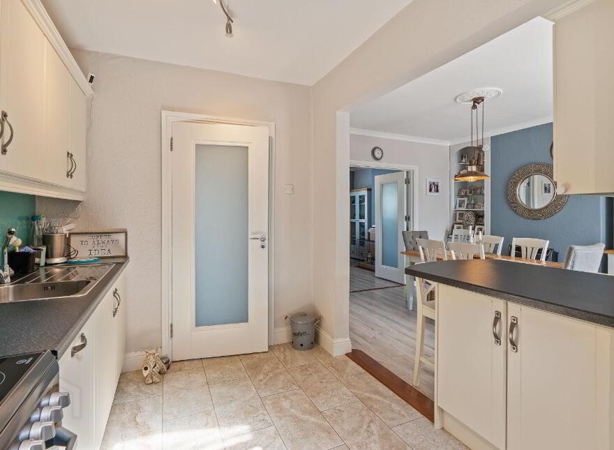 10 Cedar Grove, Bishopstown, T12Y9YN
