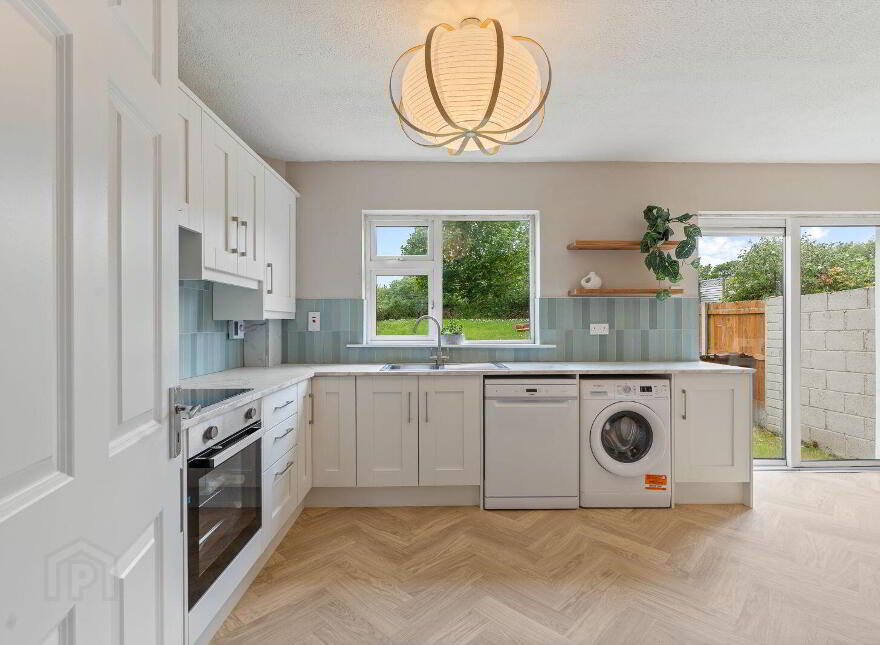 27 Willowbank Court, Midleton, P25YY68