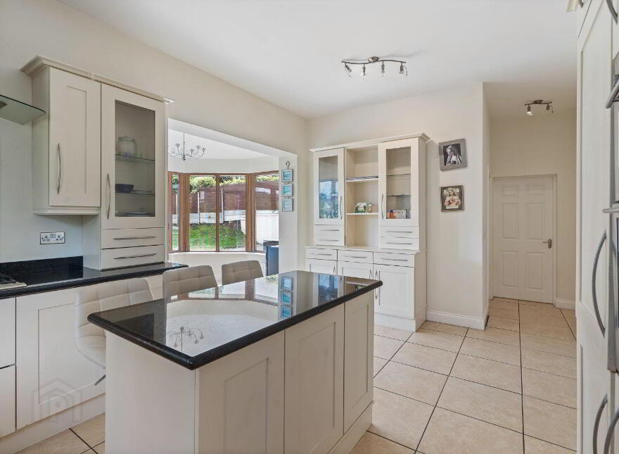 17 Abbotswood Downs, Rochestown, T12K6CR