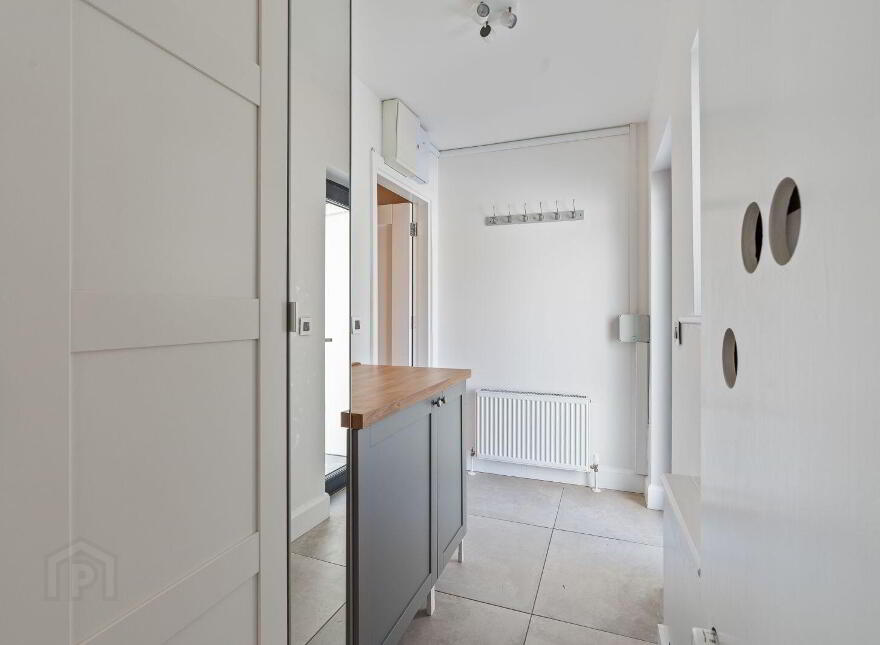 7 Roseview, Whitechurch, T34D688