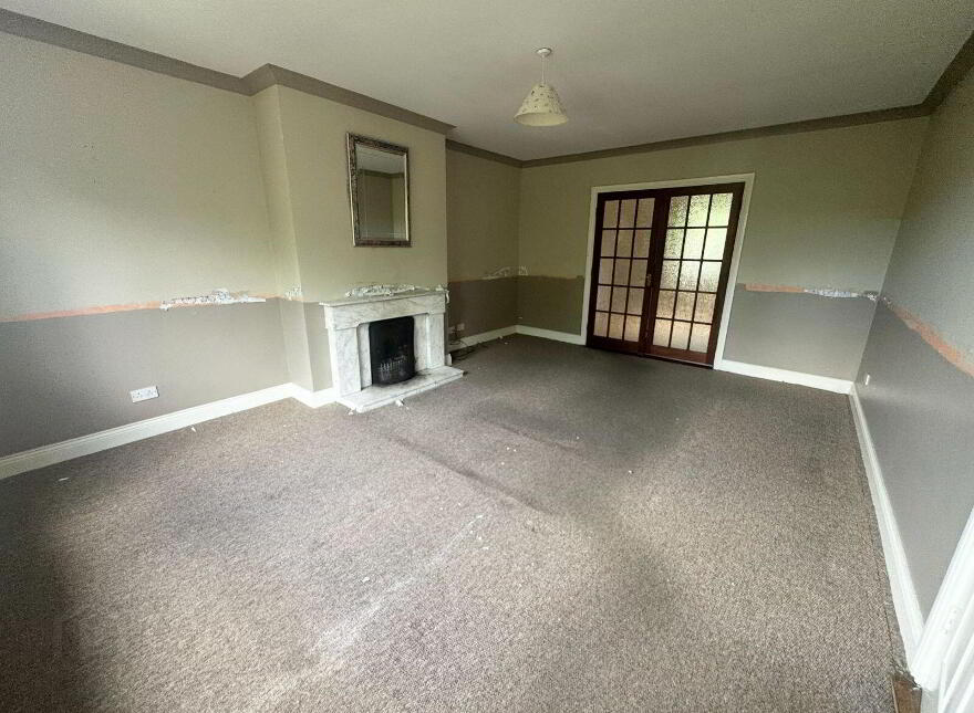 4 Mill Race Mews, Chapel Street, Bandon, P72E027