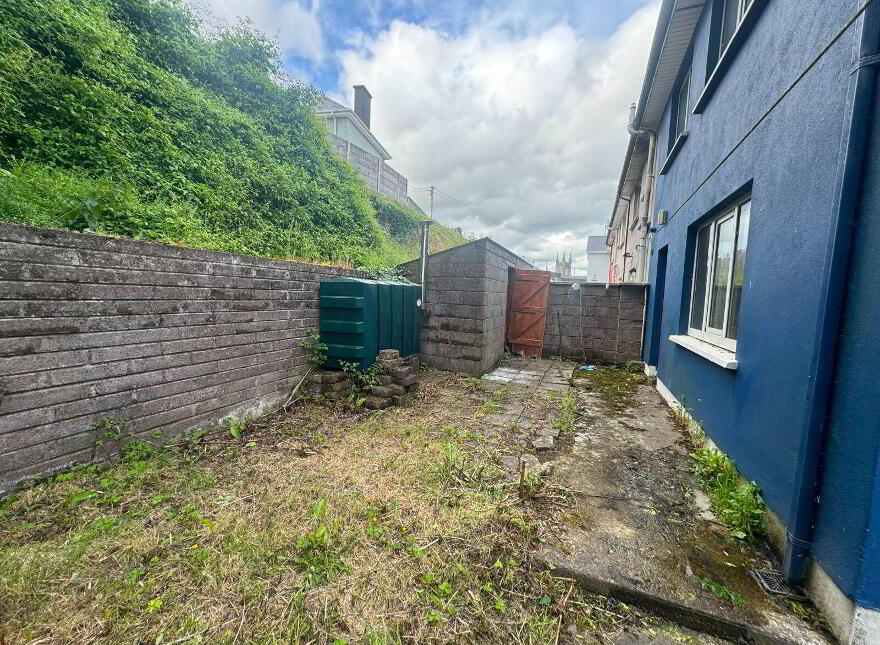 4 Mill Race Mews, Chapel Street, Bandon, P72E027