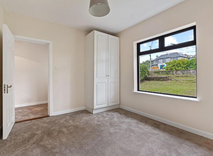 Eastview, Ardarrig Park, Carrigaline Road, Douglas, T12F77H