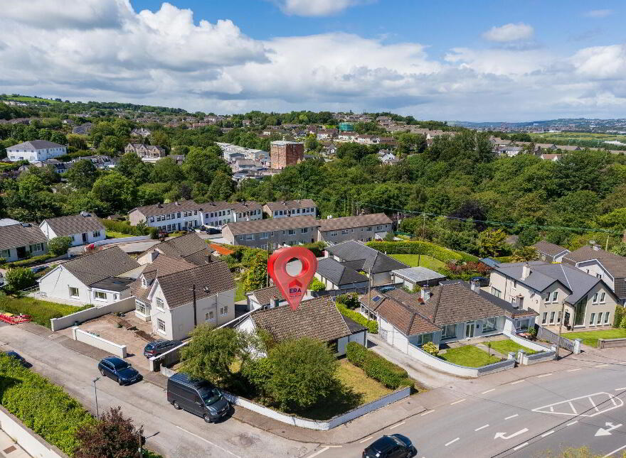Eastview, Ardarrig Park, Carrigaline Road, Douglas, T12F77H