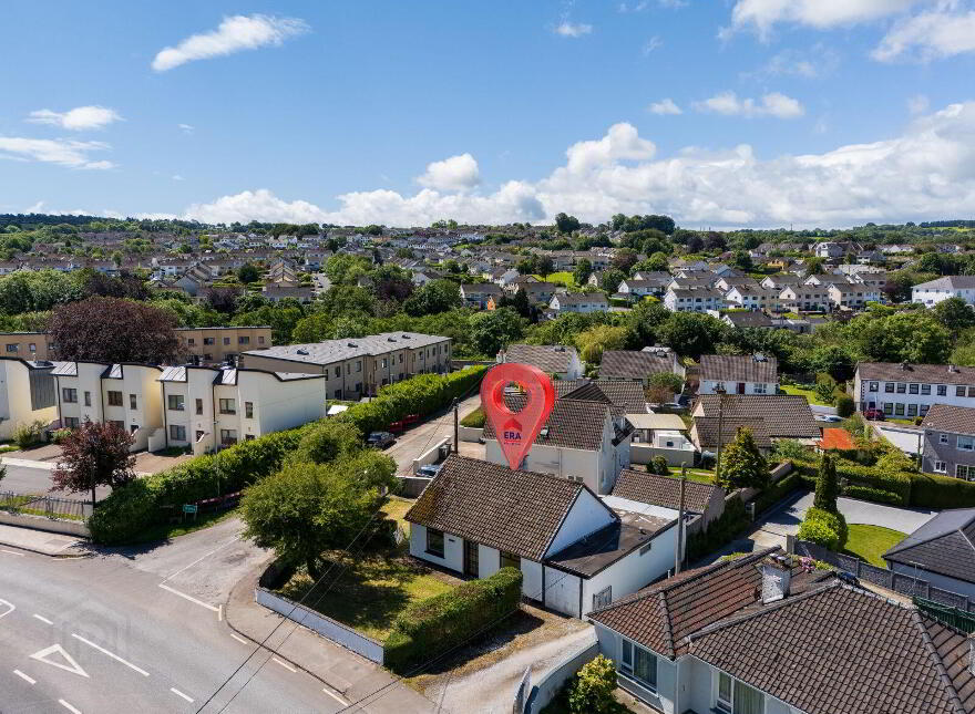 Eastview, Ardarrig Park, Carrigaline Road, Douglas, T12F77H