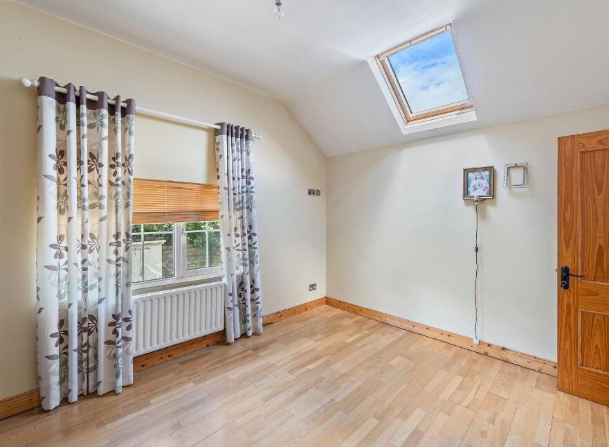 42 Kerryhall Road, Fairhill, T23V32P