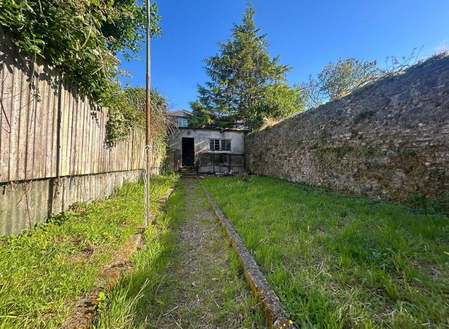 10 Sunview Terrace, College Road, Cork City Centre, T12C3FN