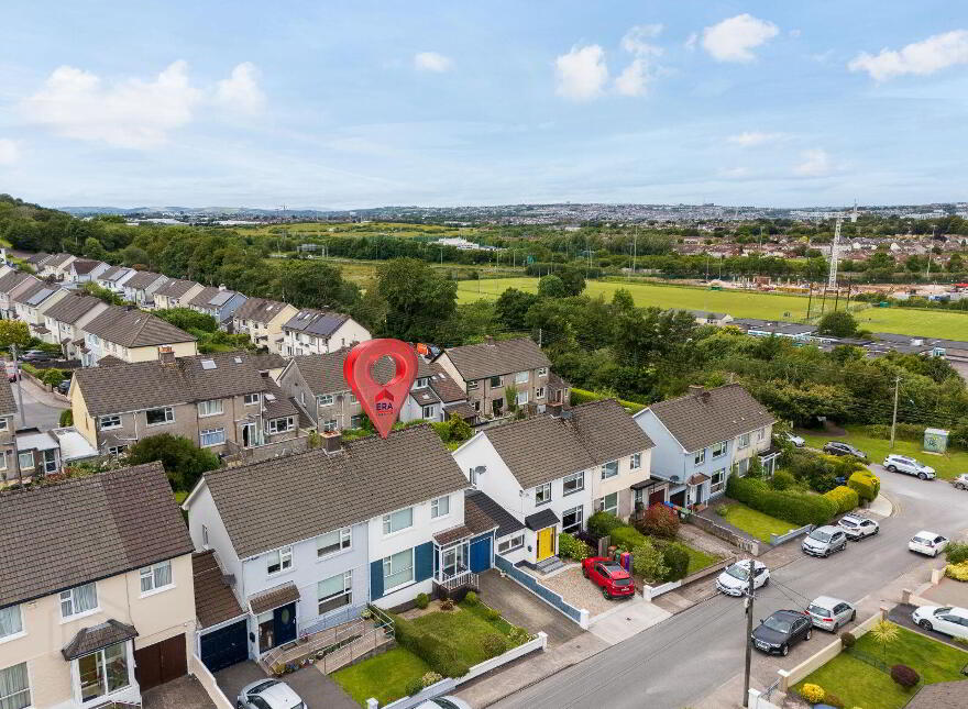 24 Inchvale Park, Douglas, T12N9D3