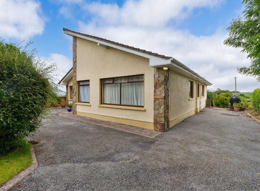 The Glen, Meadowlands, Upper Rochestown, Rochestown, T12DHD1
