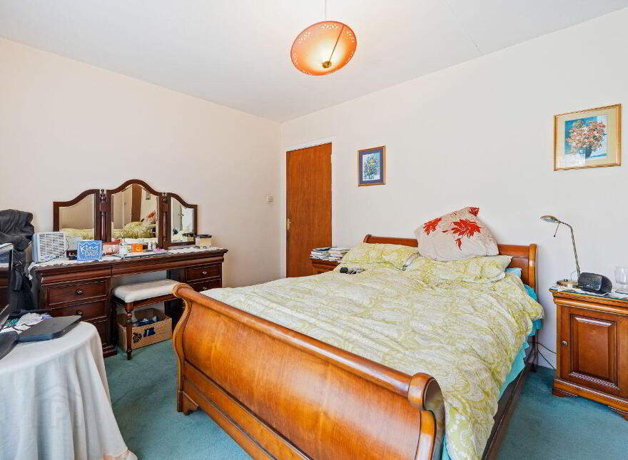 The Glen, Meadowlands, Upper Rochestown, Rochestown, T12DHD1