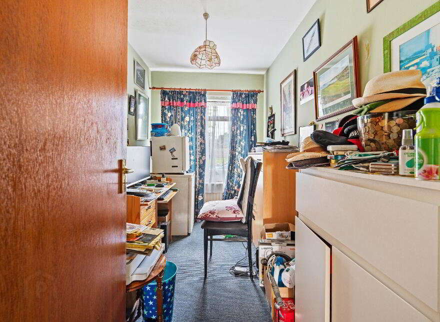 The Glen, Meadowlands, Upper Rochestown, Rochestown, T12DHD1
