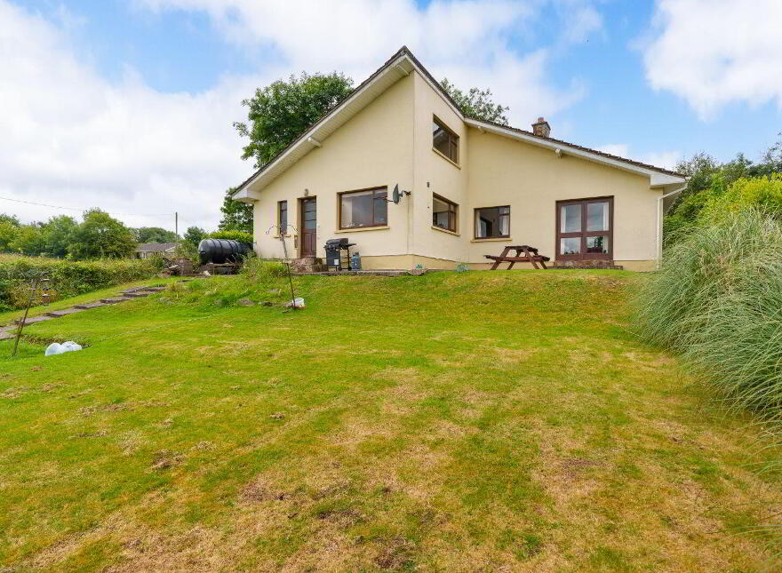 The Glen, Meadowlands, Upper Rochestown, Rochestown, T12DHD1