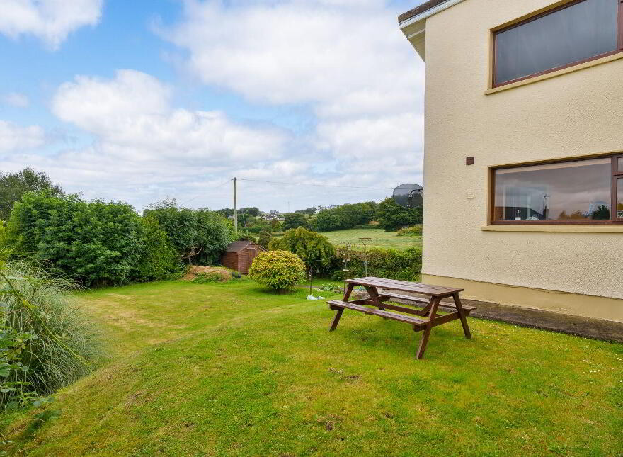 The Glen, Meadowlands, Upper Rochestown, Rochestown, T12DHD1