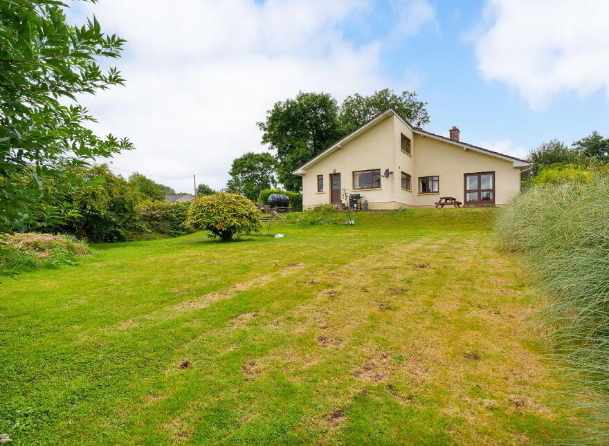 The Glen, Meadowlands, Upper Rochestown, Rochestown, T12DHD1