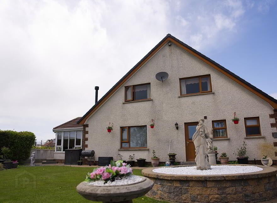 62 Newcastle Road, Kilkeel, BT34 4ND