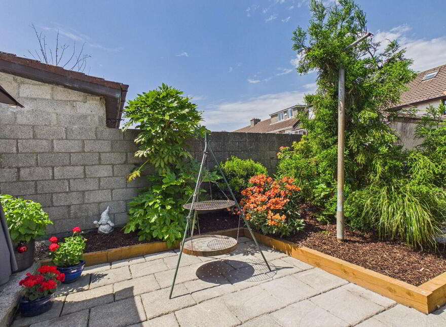 246 Saint Johns Park, X91E9CV