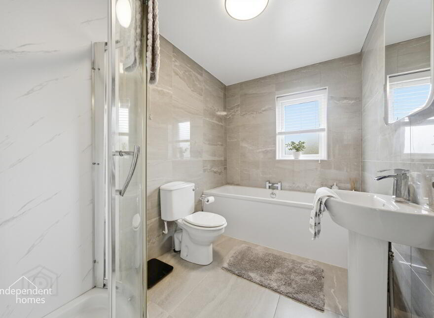 12 Cranbourne View, Larne, BT40 2PZ