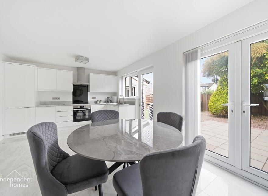 12 Cranbourne View, Larne, BT40 2PZ