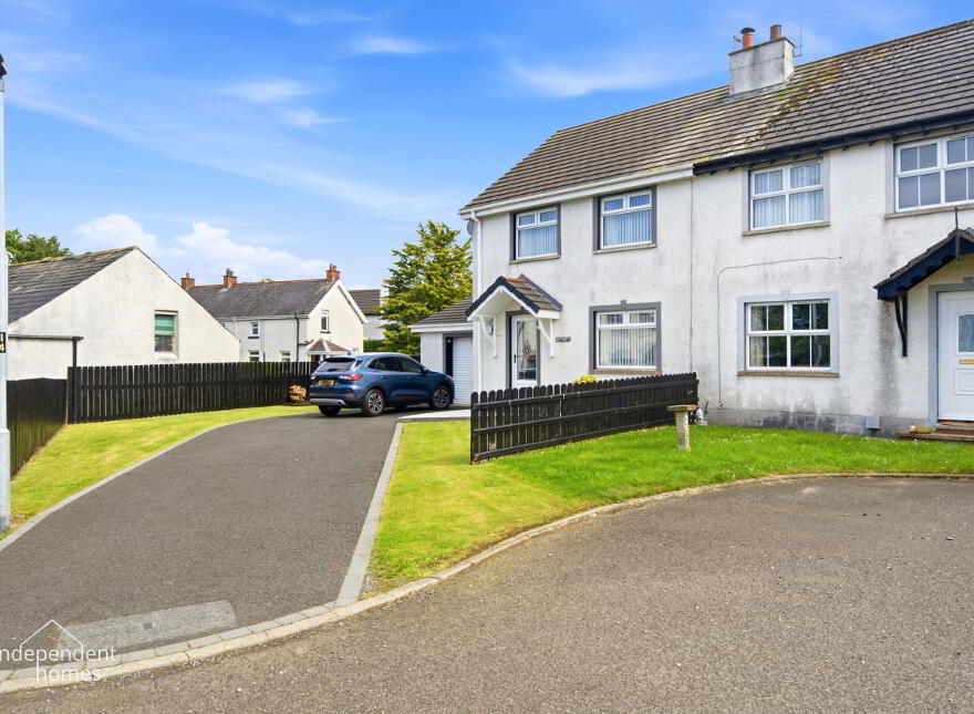 12 Cranbourne View, Larne, BT40 2PZ