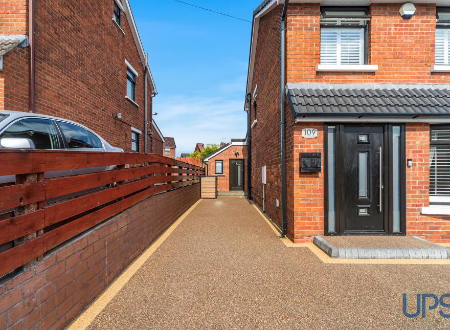 109 Stewartstown Park, Belfast, BT11 9GJ