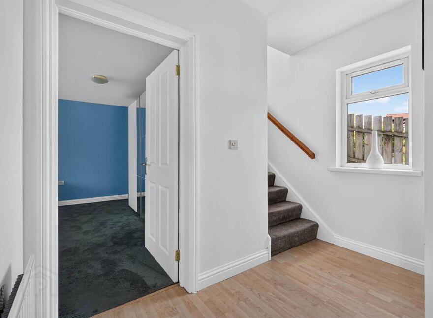 222 Bangor Road, Seahill, Holywood, BT18 0JF