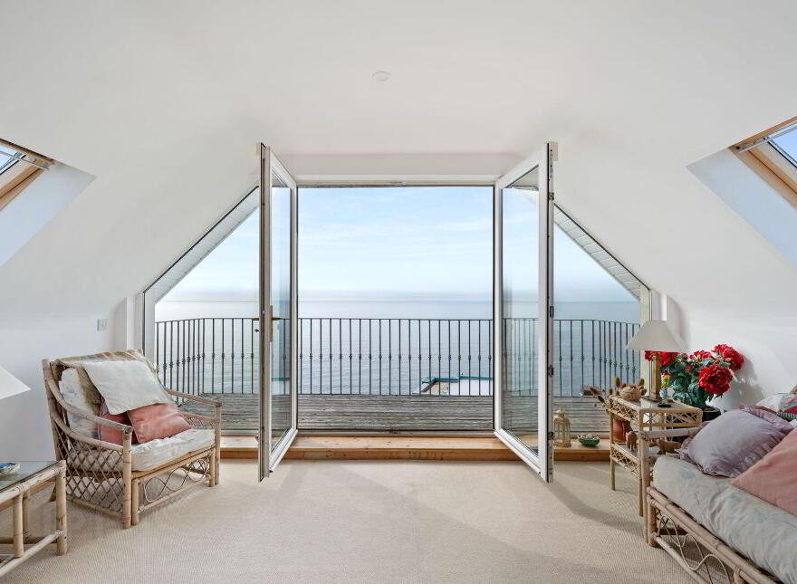 Ivernia, Coast Road, Myrtleville, P43RR62