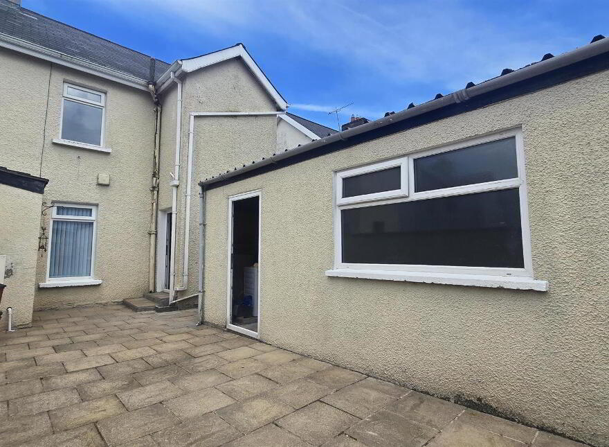19 Montague Avenue, Ballymena, BT42 2DA