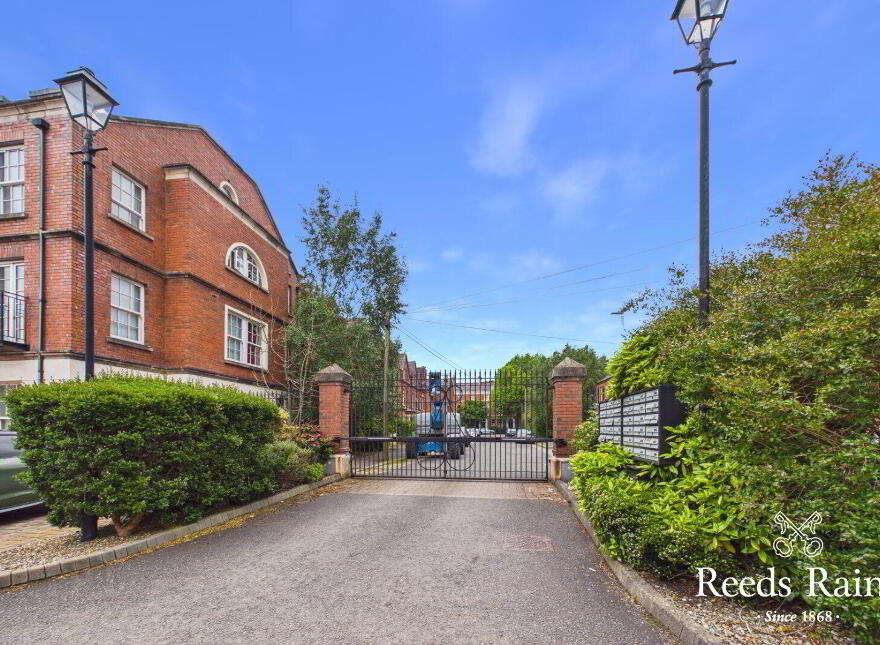 Apartment 36 15 Rugby Parade, Belfast, BT7 1PY