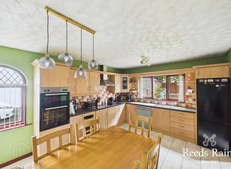 5 Bluefield Way, Carrickfergus, BT38 7UB