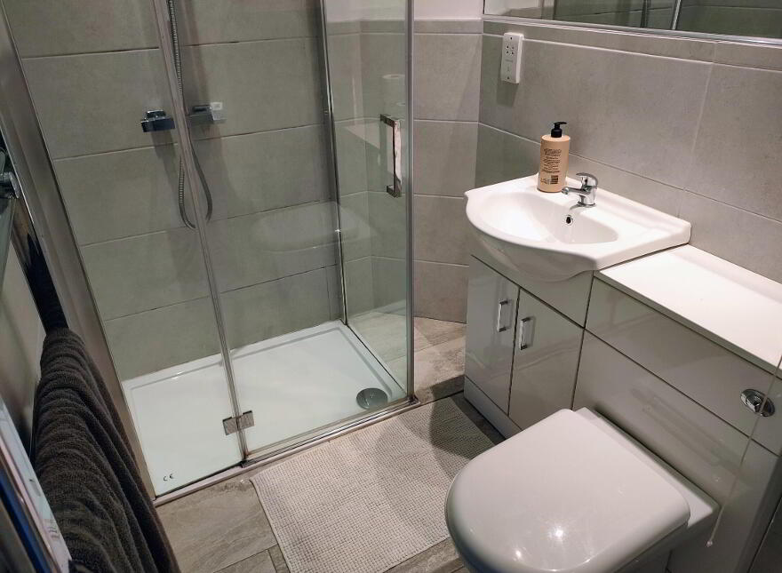 Apartment 8 Chancellors Court 55 - 57 Malone Road, Belfast, BT9 6SA