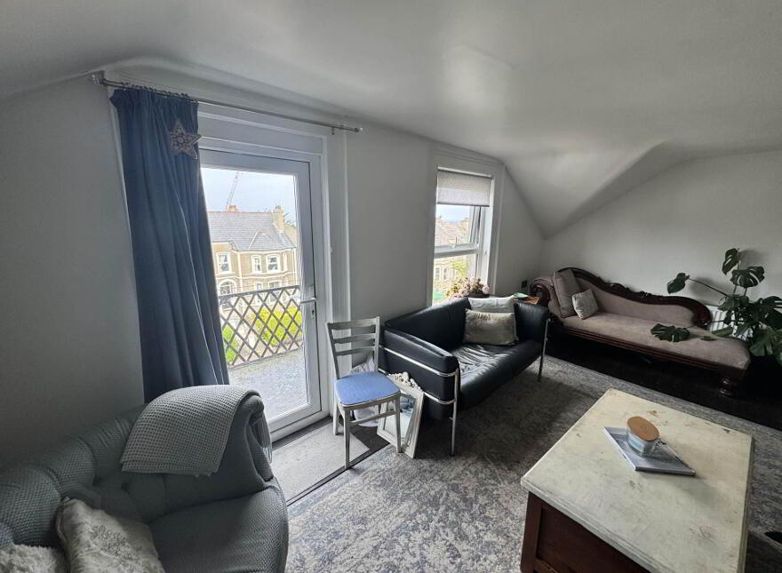 48 Cable Road, Whitehead, Carrickfergus, BT38 9PZ