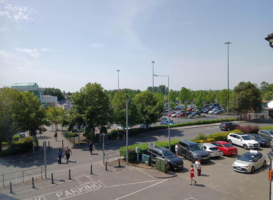 12 Belhavel, Golden Island, Athlone, N37AD62