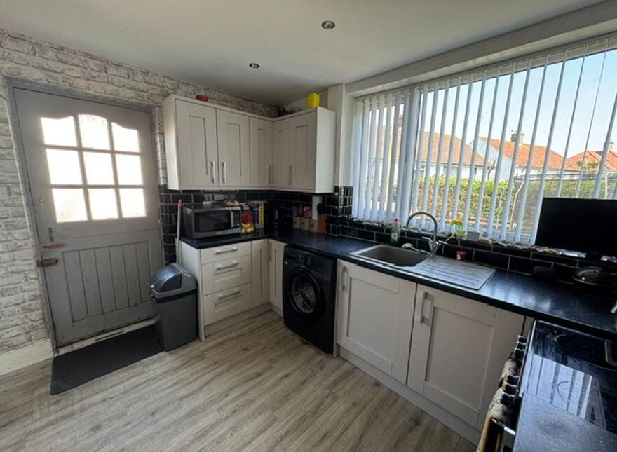 101 Islandmagee Road, Whitehead, BT38 9NH