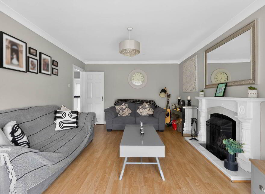 6 Highfields Avenue, Lisburn, BT28 3GE