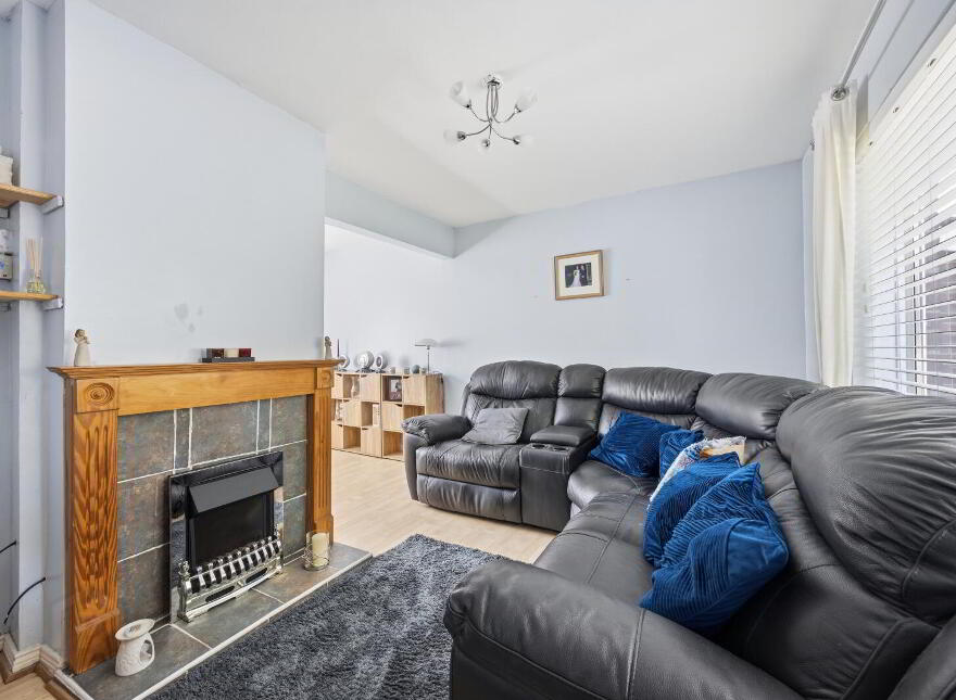 8 Knocknagoney Drive, Belfast, BT4 2QF
