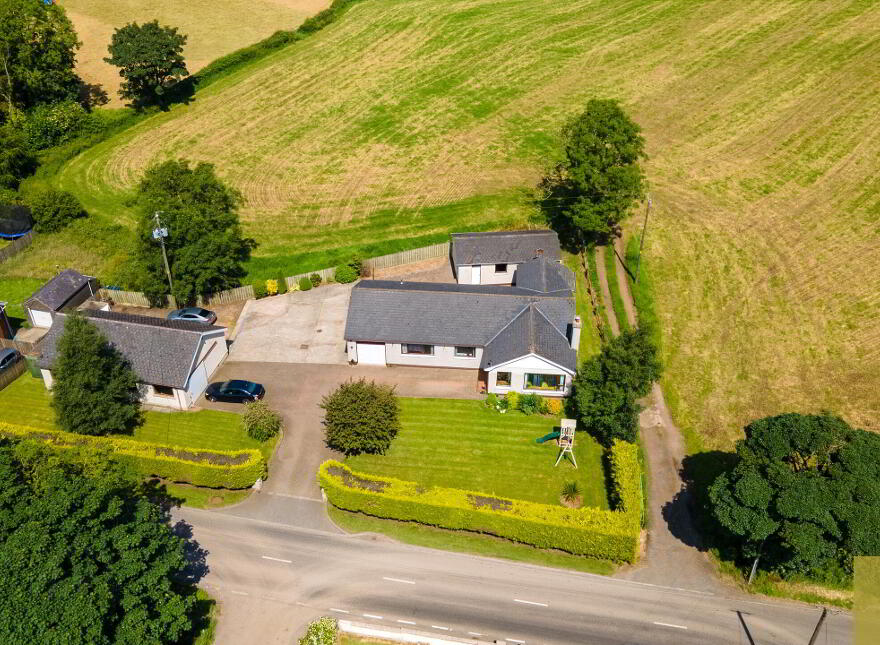 79 Mealough Road, Carryduff, Belfast, BT8 8LS