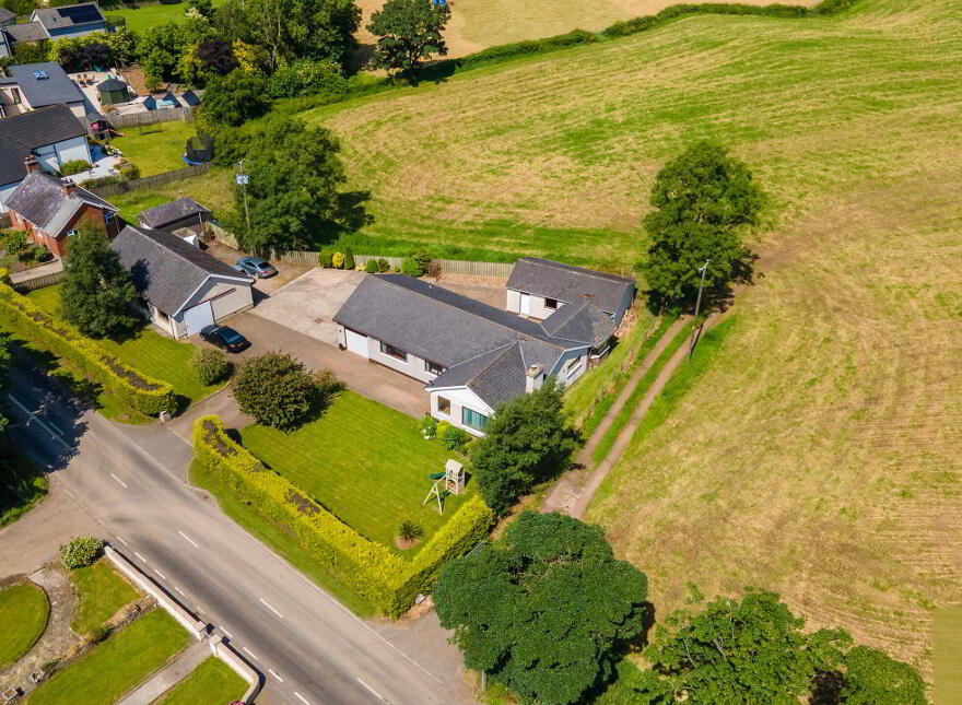 79 Mealough Road, Carryduff, Belfast, BT8 8LS