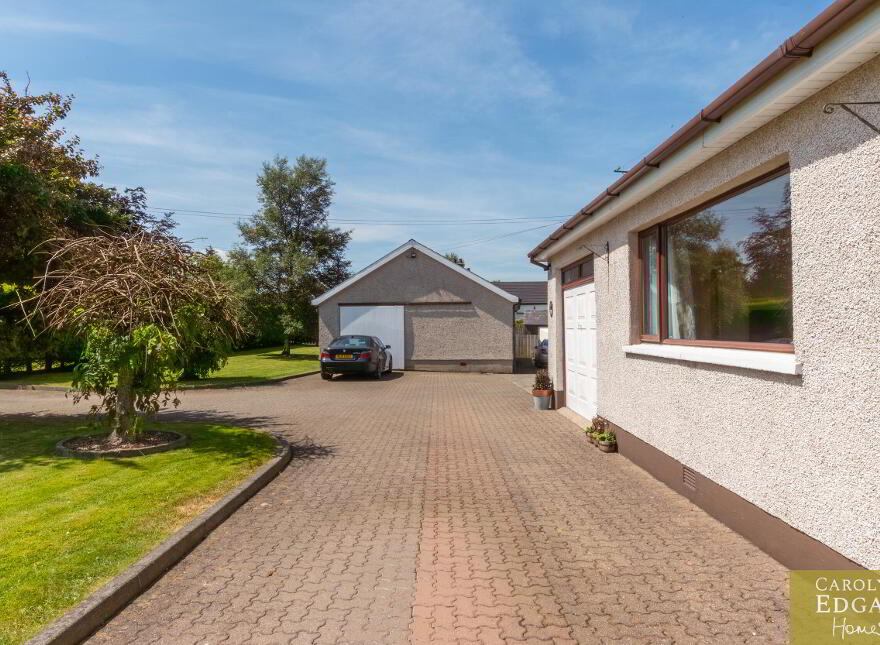 79 Mealough Road, Carryduff, Belfast, BT8 8LS