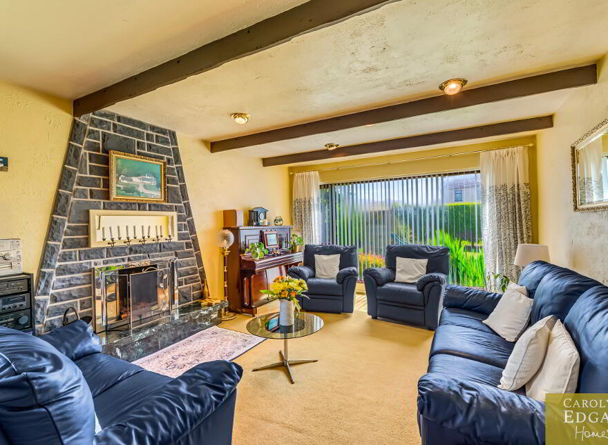 79 Mealough Road, Carryduff, Belfast, BT8 8LS