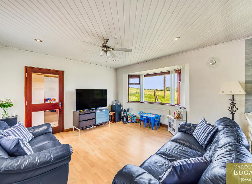 79 Mealough Road, Carryduff, Belfast, BT8 8LS